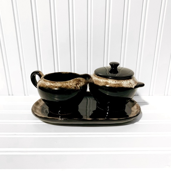 Sugar & Creamer Pottery Set - Picture 2 of 11